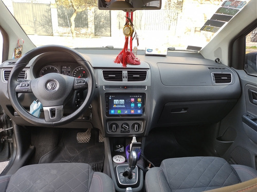Imagen 4 de 13 de Volkswagen Suran 2013 1.6 Imotion Highline