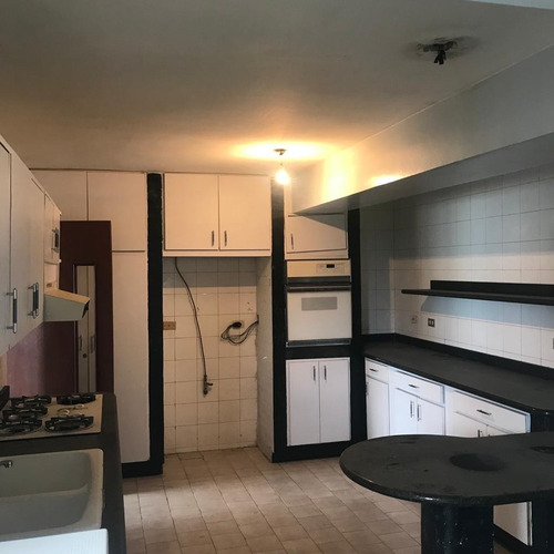 Imagen 3 de 19 de Apartamento En Parque Caiza