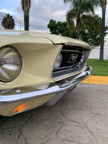Imagen 7 de 15 de Ford Mustang Convertible