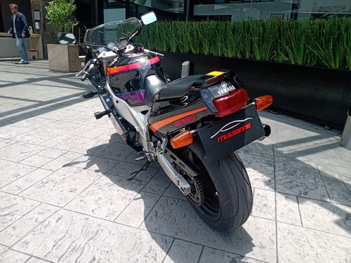Imagen 4 de 13 de Motocicleta Yamaha Genesis Frz 1000cc 1994 Negra