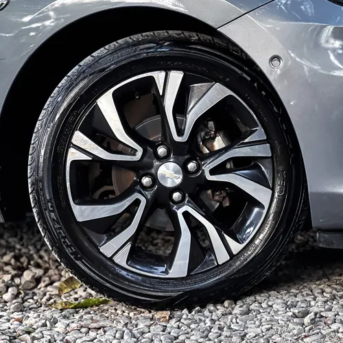 Chevrolet Onix 1.0T Rs Mt