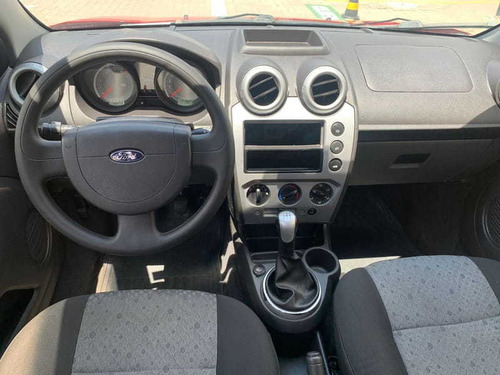 Imagem 9 de 11 de Ford Fiesta 1.6 Flex 2011