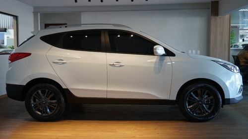 Imagem 4 de 12 de Hyundai Ix35 2.0 Mpfi Gl 16v Flex 4p Automático