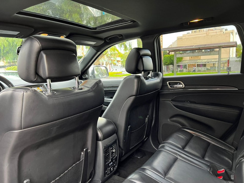 Imagen 5 de 15 de Jeep Grand Cherokee Blanca Límited Lujo Navi 2015 At Dakkar