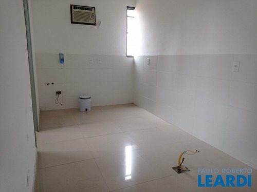 Imagem 8 de 15 de Loja - Alto Da Lapa - Sp - 645071