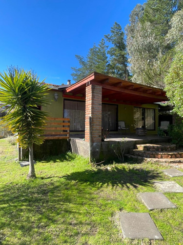 Casa Con Espectacular Vista A Lago Rapel En Las Balsas