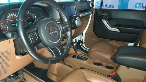 Imagen 9 de 12 de Jeep Wrangler 2017 3.6 V6 Unlimited Sahara 4x4 At