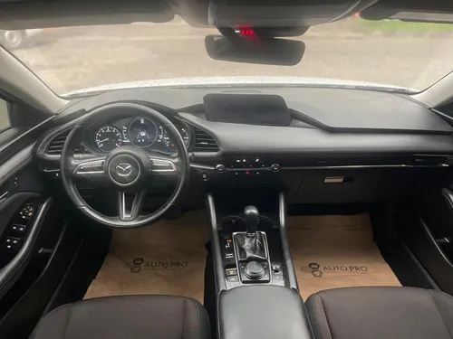 Mazda 3 2.0 TOURING MILD HYBRID