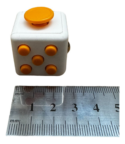 Dado Fidget Cube Anti Estrés Stress Ansiedad 2.5 Cms 6 Caras