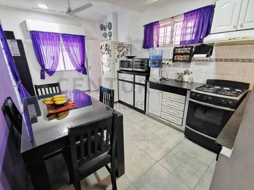 Imagen 21 de 30 de Casa En Venta 4 Dormitorios La Plata