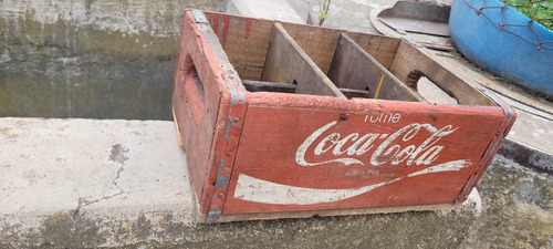 Cajon Coca Cola Con Fondo No 32