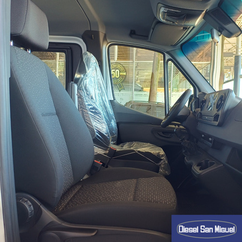 Mercedes-Benz Sprinter 311 3250 Furgón Mixto 4+1