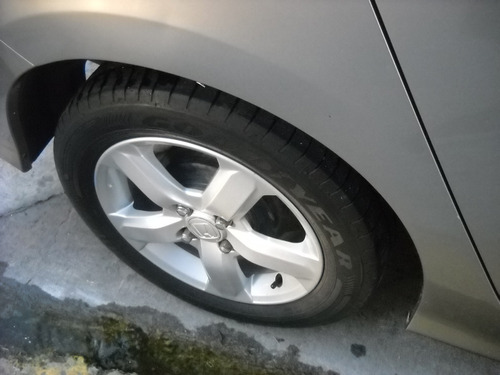 Imagen 17 de 18 de Honda City Lx Mt 120 Cv Gris