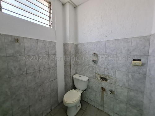 Imagen 2 de 30 de %%%% Galpón Comercial En Alquiler En Zona Industrial 3 Barquisimeto Lara_ Marydoll Mogollón- Renta House- 0424-226-45-39 %(mm) 23-25088 %%%