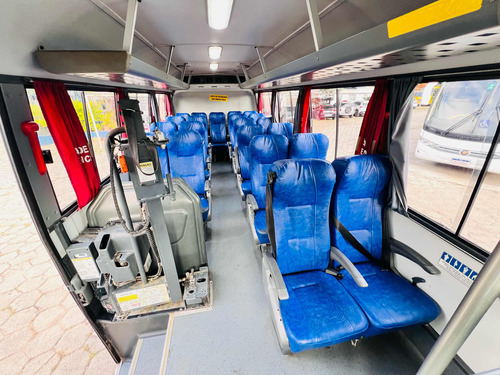 Micro Ônibus 4x4 Volare V8l Ar Condicionado 2021/2022