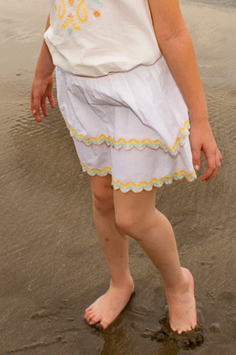 Imagen 4 de 8 de Falda Pollera Bordada Girasoles Sunflowers Nena Witty Girls
