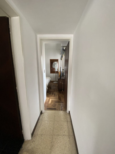 Imagen 11 de 12 de Venta / Amplio Departamento De 2 Ambientes