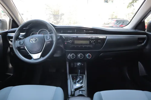 Toyota Corolla 1.8 Base At
