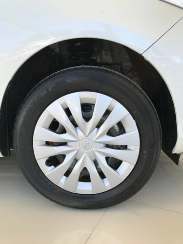 Imagen 6 de 13 de Toyota Yaris 1.5 107cv Xs 5p Audio