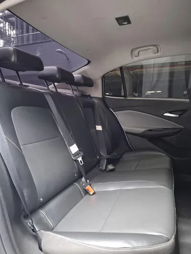 Chevrolet Onix 1.0T Premier Sedan At