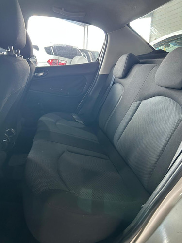 Peugeot 207 1.4 Xr Flex 5p