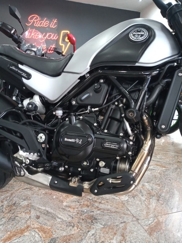 Benelli Leoncino 500 Modelo 2021 Con 12.000kms