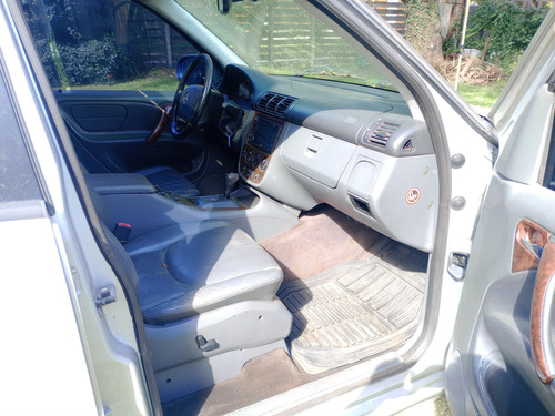 Mercedes-Benz Clase ML 3.2 Ml320 At Luxury