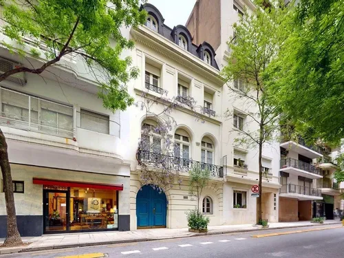 Casa En Venta En Recoleta 4 Plantas 6 Habitaciones