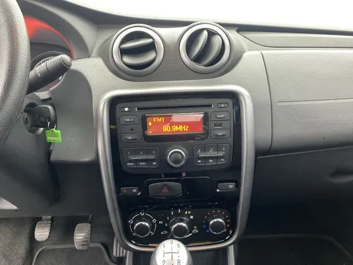 Renault Logan 1.6 Dynamique Fii