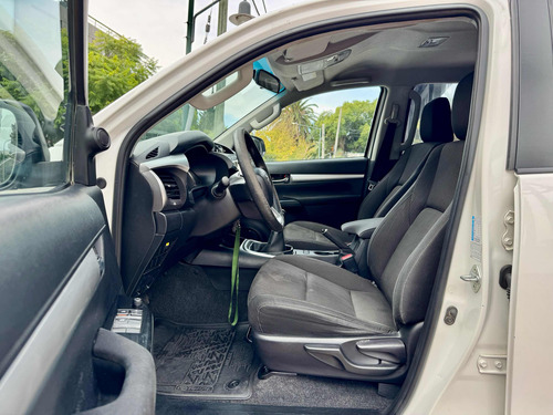 Toyota Hilux Pick-Up 2.8 Cd Srv 177cv 4x4 At