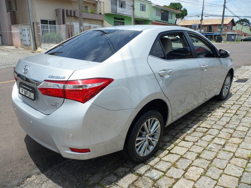 Imagem 2 de 15 de Toyota Corolla