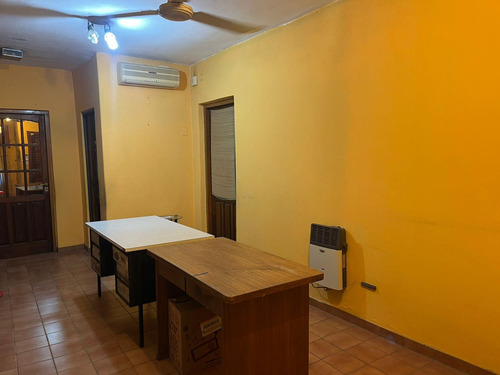 Casa En Venta En Lomas De Zamora
