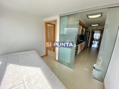 Imagen 18 de 30 de Venta De Apartamento De 3 Dormitorios En Torre Marigot Punta Del Este