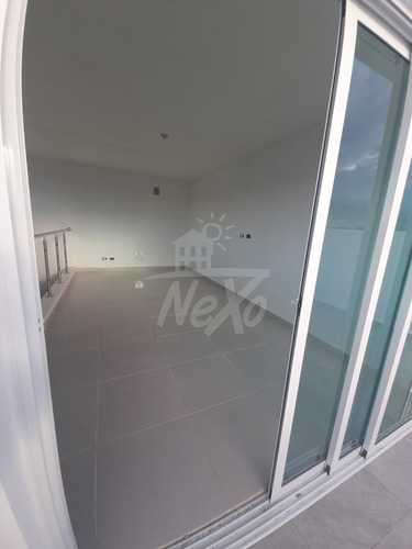 Imagen 18 de 22 de Hjermoso Pent-house En Residencial Con Piscina, Aut. Duarte Santiago (hfa-244)