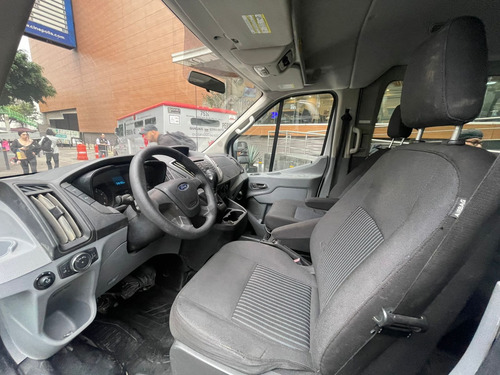 Ford Transit 3.8 Gasolina Bus 15 Pasajeros At