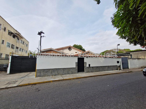 Casa Comercial En Venta En La Carlota Centro Almacenamiento Casas Caracas Contenedores 40 Pies Casas Comerciales Angela Tochon
