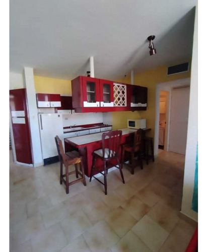 Apartamento En Venta Tucacas Lr-5971779