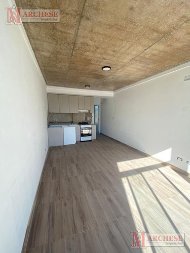 Imagen 21 de 30 de Departamento 2 Ambientes En Venta En Castelar Norte
