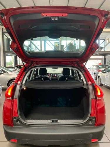 Peugeot 2008 1.6 Feline 5p 2020