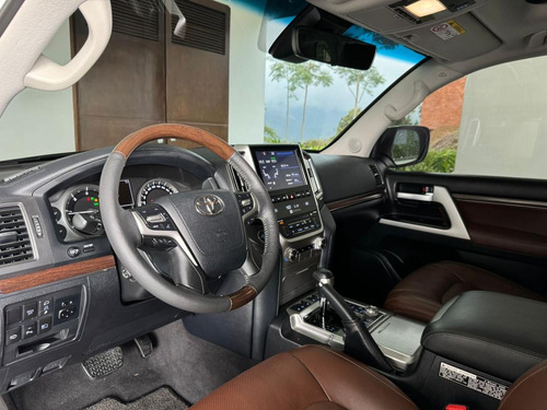 Toyota Lc200 Sahara Executive Longe 2020 Blindaje 2 Plus