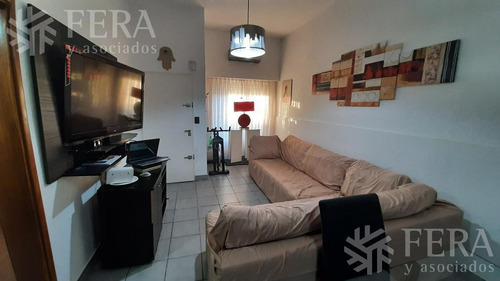 Imagen 3 de 12 de Venta De Casa De 3 Ambientes Con Patio Y Fondo Libre En Villa Dominico (26730)