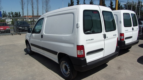 Imagen 9 de 20 de Citroen Berlingo Furgon 1.6 Hdi