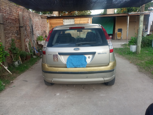 Ford Fiesta 1.6 Ambiente Mp3