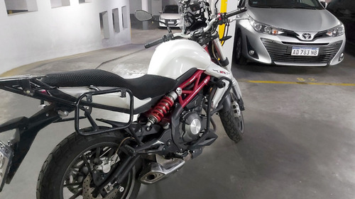 Benelli Tnt 300 Oportunidad Permuta Financia
