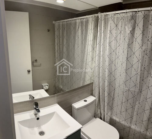 Av. El Mar En Venta Primera Línea 2d/2b+ Estacionamiento