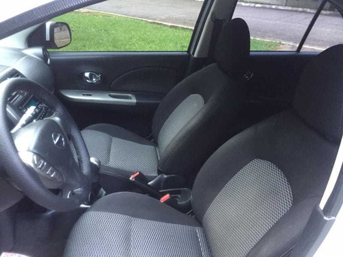 Imagem 5 de 15 de Nissan March 1.0 Sv - 2016