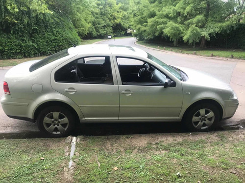 Volkswagen Bora 2.0 Trendline 115cv 2010