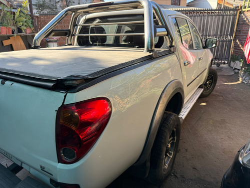 Mitsubishi L200 D/C Td Work Cr 4X2
