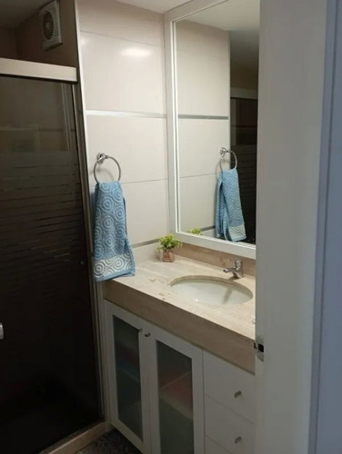 Imagen 9 de 14 de Hermoso Apto En Venta! En Malvin 2 Dormitorios!!