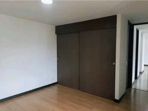 Apartamento En Venta Loma De Los Bernal (t)